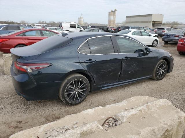 Obraz 3 z 2021 TOYOTA CAMRY SE 2021 z VIN 4T1T11AK4MU440877