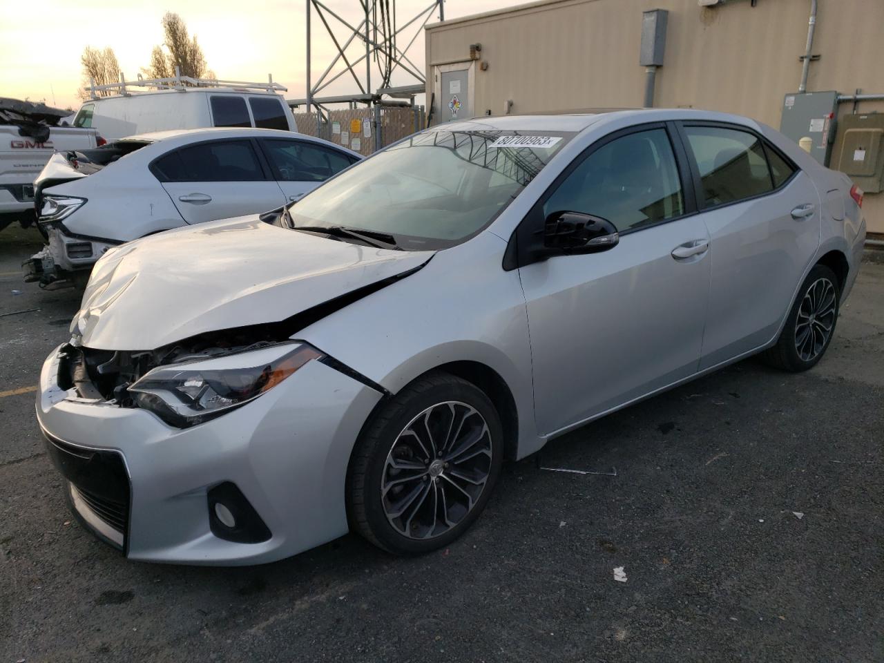 Image 1 of 2016 TOYOTA COROLLA L 2016 with VIN 5YFBURHE6GP521516