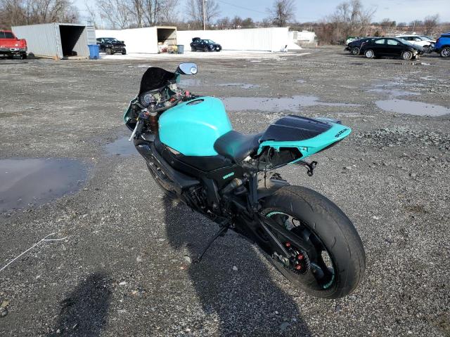 Image 3 of 2005 SUZUKI GSX-R1000  2005 with VIN JS1GT76A152104999