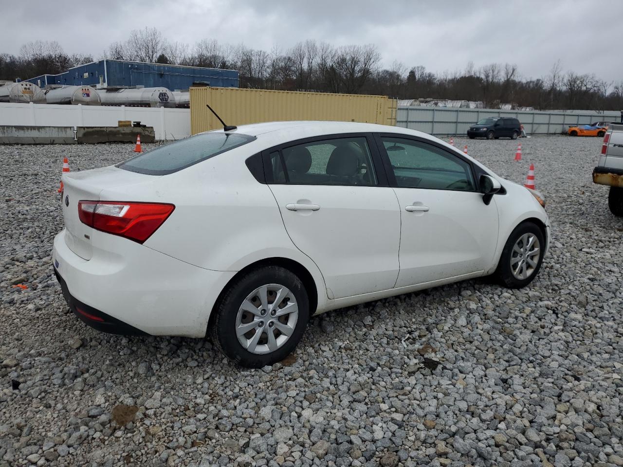 Image 3 of 2014 KIA RIO LX 2014 with VIN KNADM4A34E6366003