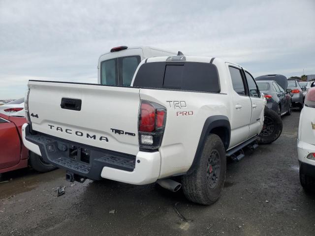 Obraz 3 z 2022 TOYOTA TACOMA DOUBLE CAB 2022 z VIN 3TYCZ5AN7NT067388