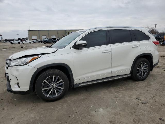Image 1 of 2018 TOYOTA HIGHLANDER SE 2018 with VIN 5TDJZRFHXJS548436