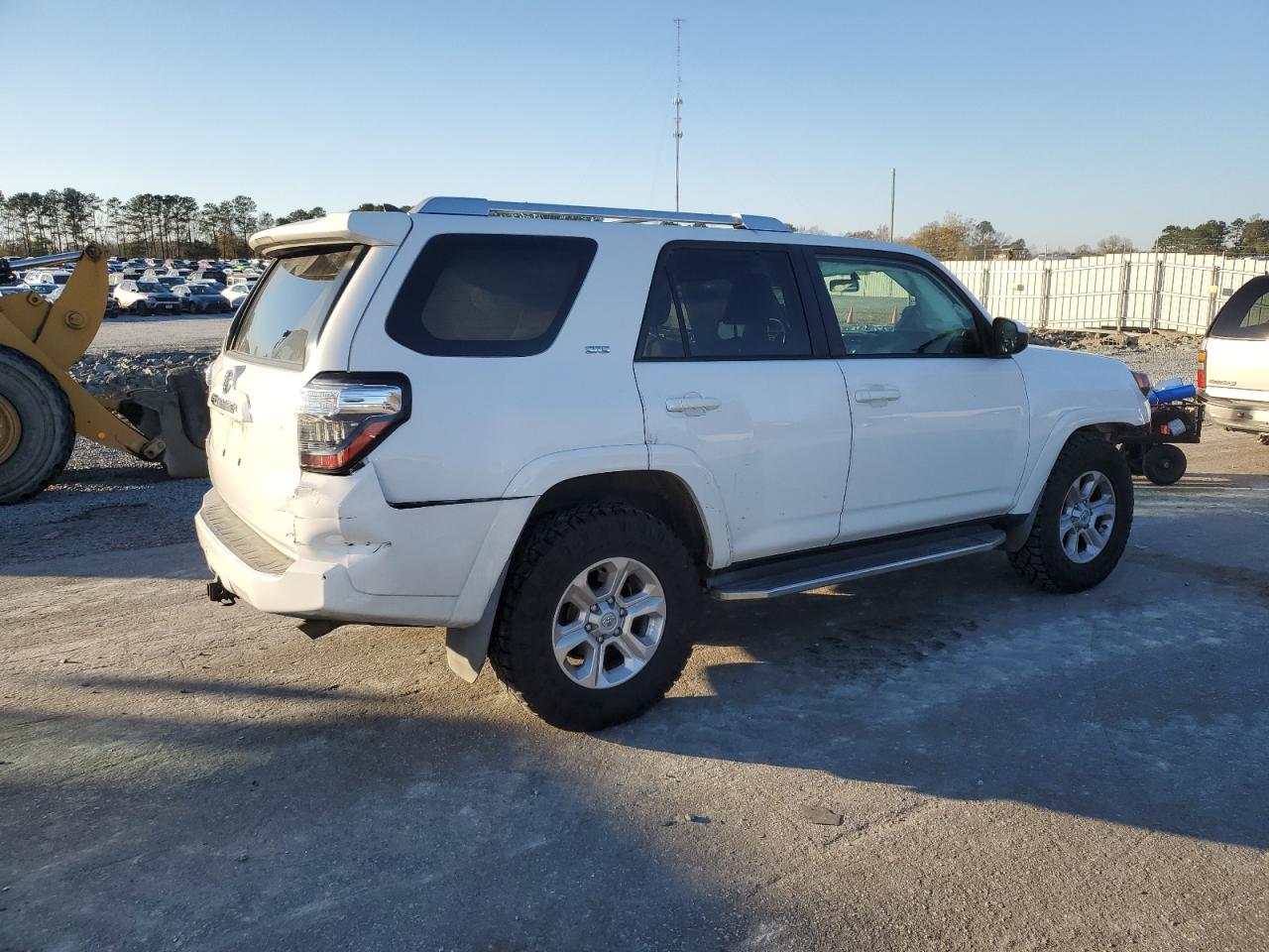 Изображение 3 2015 TOYOTA 4RUNNER SR5 2015 с VIN JTEZU5JR3F5085395