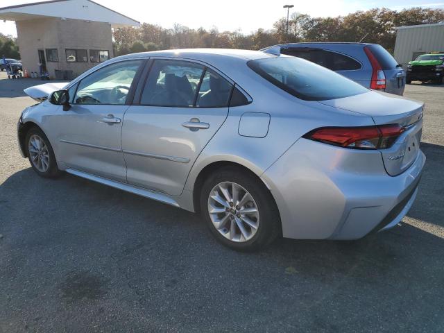 Obraz 2 z 2021 TOYOTA COROLLA XLE 2021 z VIN 5YFFPMAEXMP158574