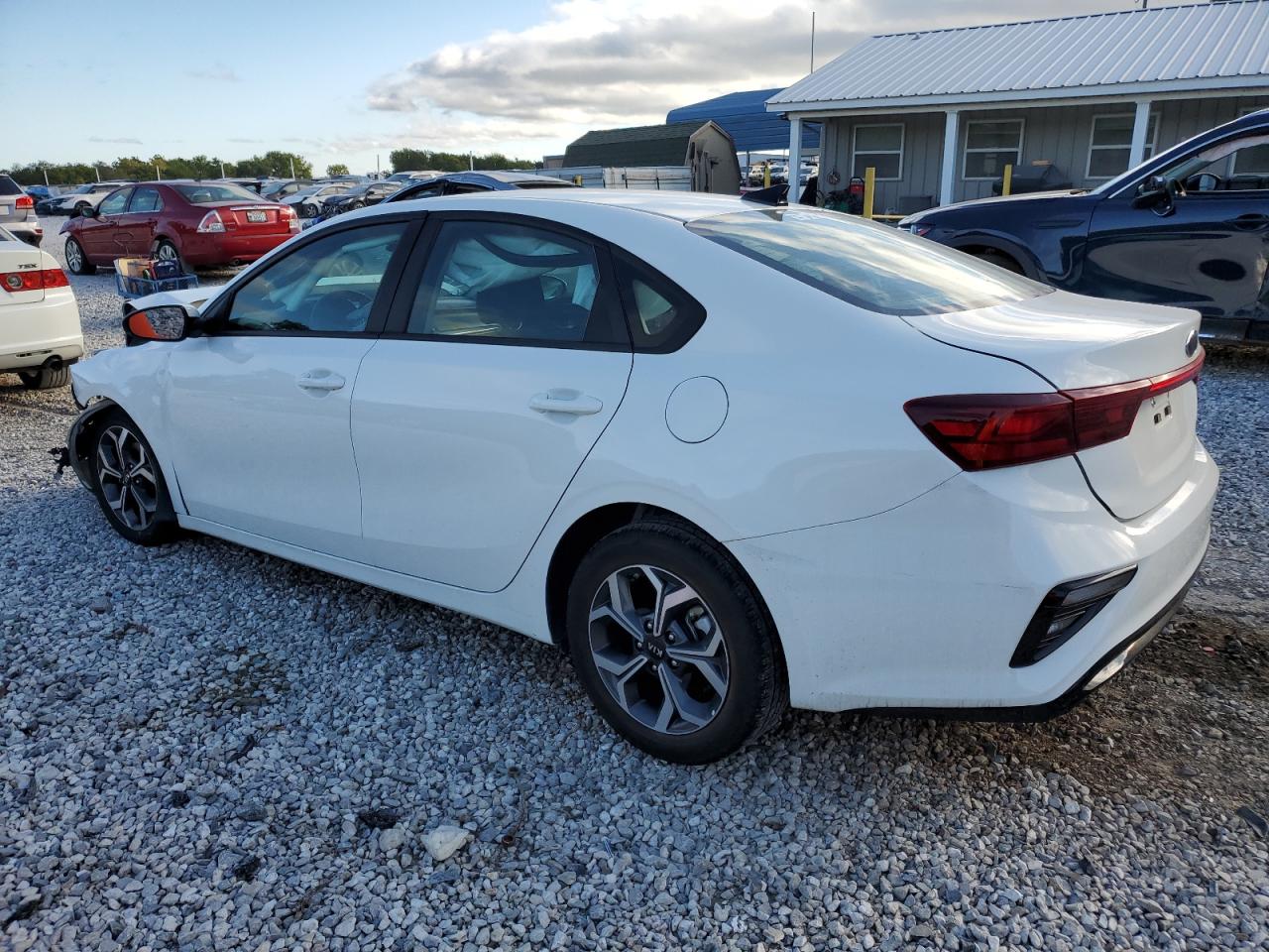 Obraz 2 z Kia Forte Fe 2020 z VIN 3KPF24AD4LE148287