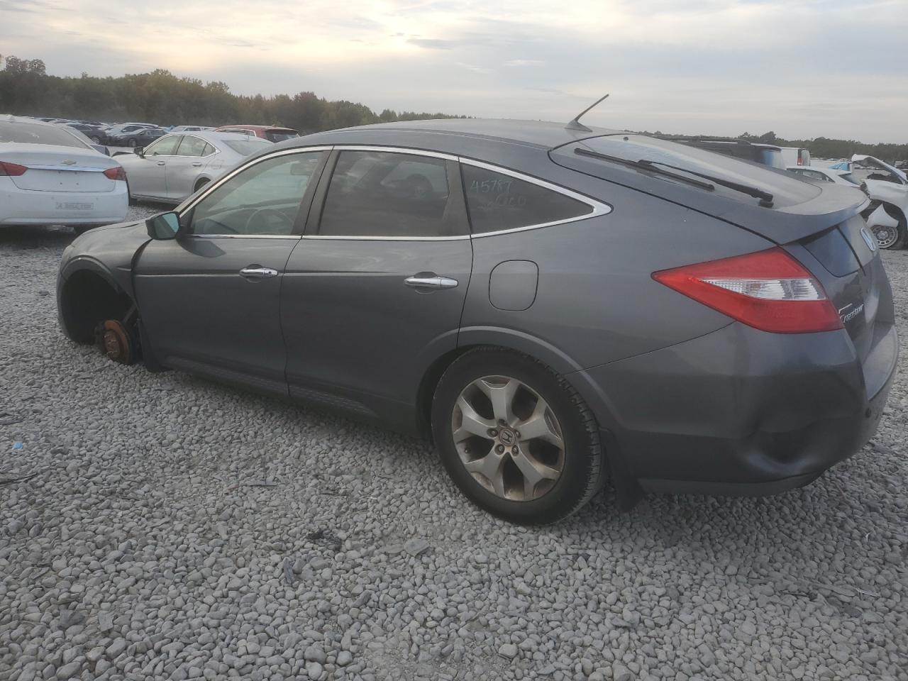 Image 2 of 2010 HONDA ACCORD CROSSTOUR EXL 2010 with VIN 5J6TF1H59AL008061