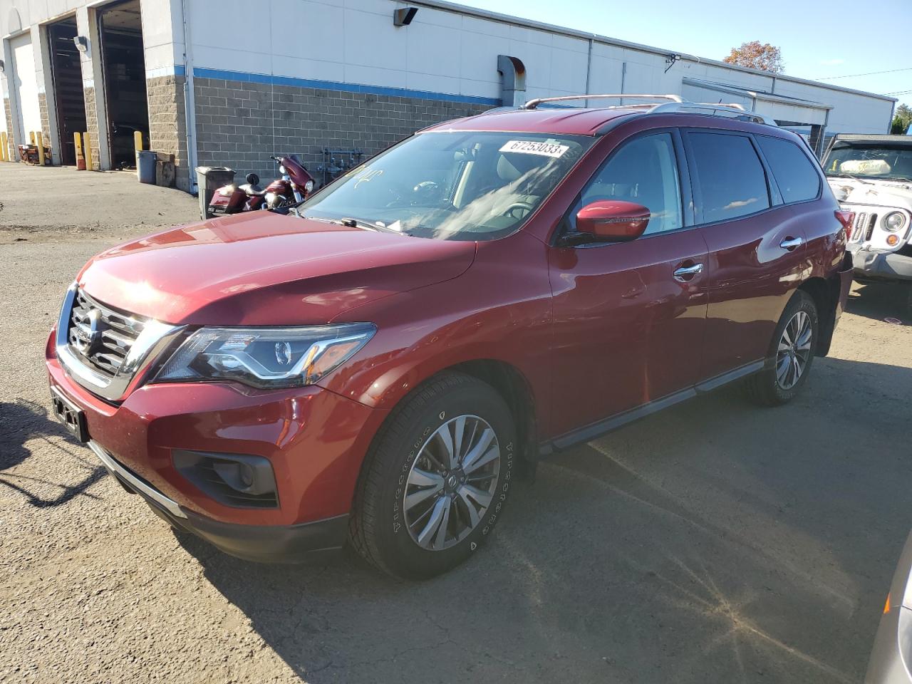 Image 1 of 2018 NISSAN PATHFINDER S 2018 with VIN 5N1DR2MM4JC679198
