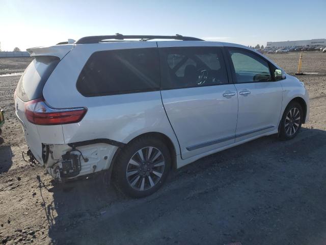 Image 3 of 2018 TOYOTA SIENNA XLE 2018 with VIN 5TDDZ3DC9JS196676