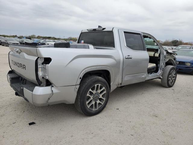 Image 3 of 2022 TOYOTA TUNDRA CREWMAX PLATINUM 2022 with VIN 5TFMA5DB9NX011035
