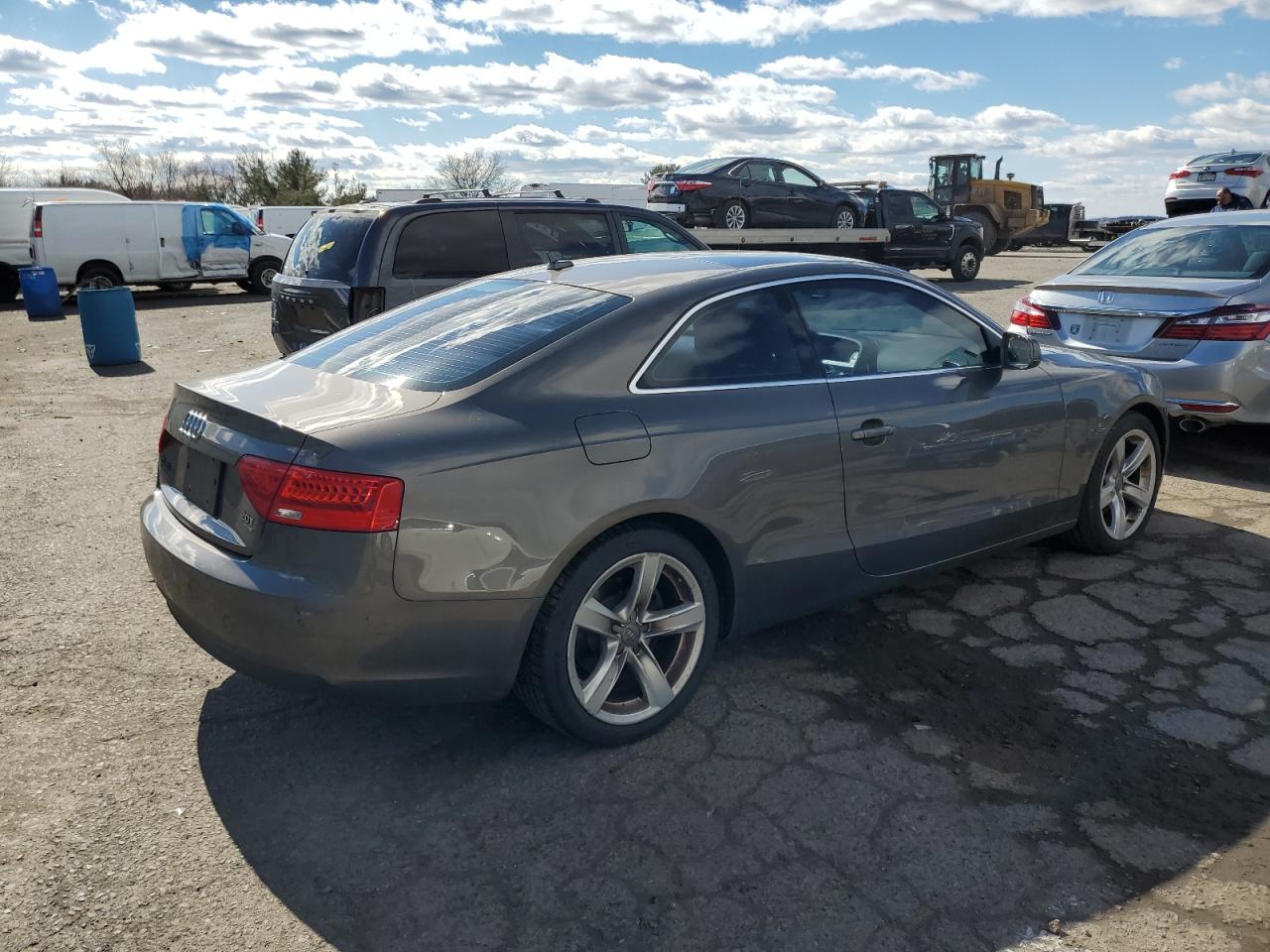Obraz 3 z 2014 AUDI A5 PREMIUM PLUS 2014 z VIN WAULFAFR3EA015758