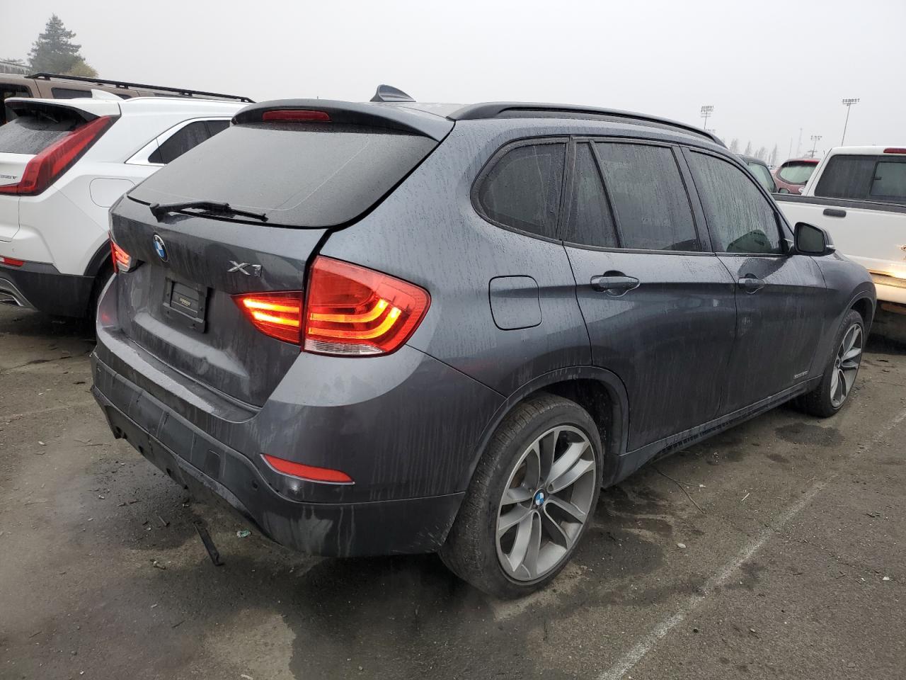 Image 3 of 2014 BMW X1 SDRIVE28I 2014 with VIN WBAVM1C50EVW46945