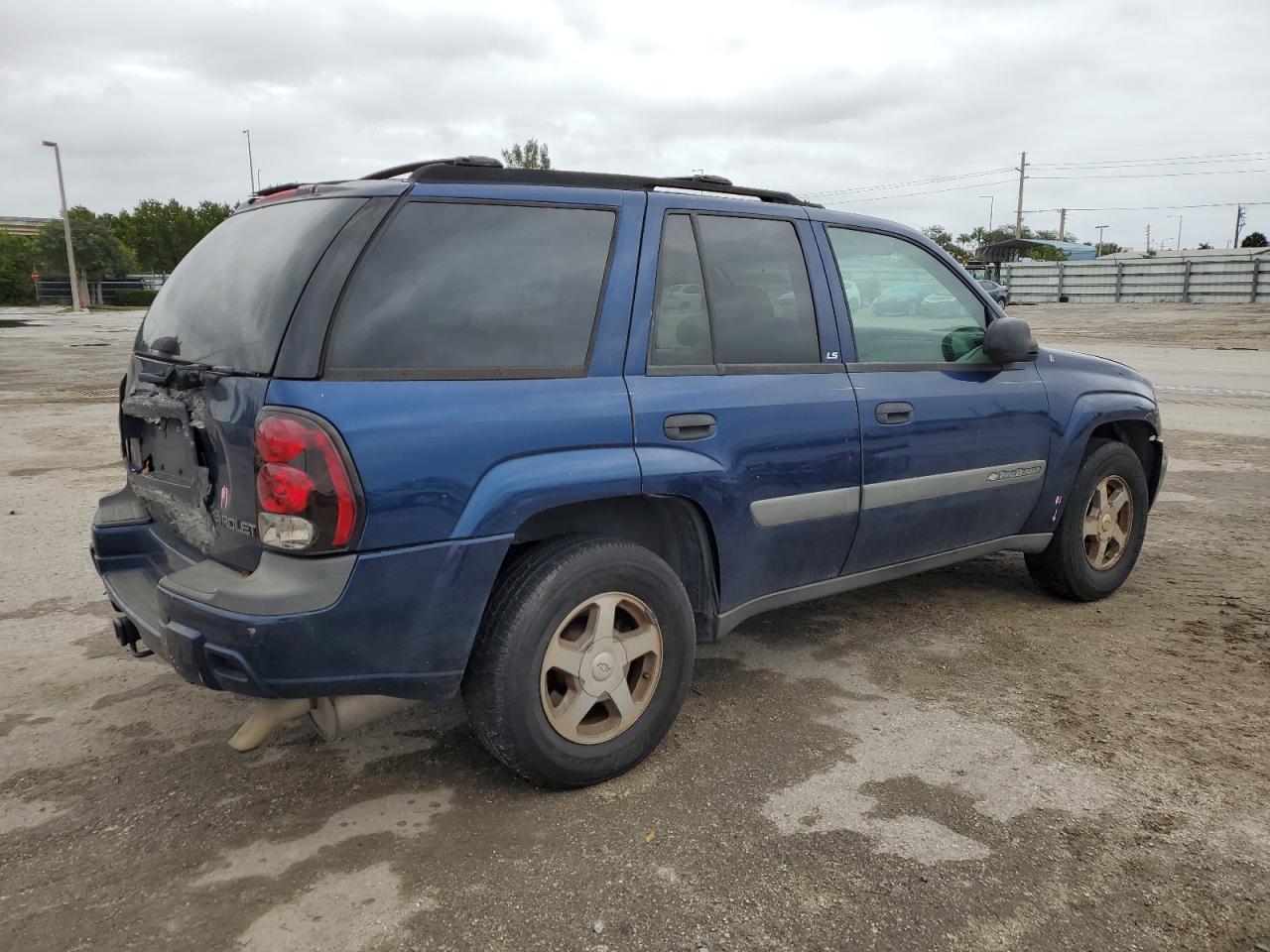 Obraz 3 z 2004 CHEVROLET TRAILBLAZER LS 2004 z VIN 1GNDS13SX42158698