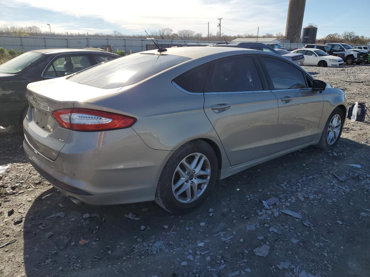 Изображение 3 2016 FORD FUSION SE 2016 с VIN 3FA6P0H72GR200126
