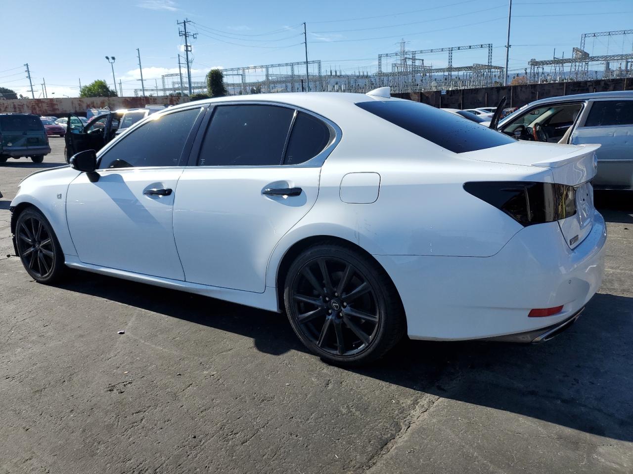 Image 2 of 2015 LEXUS GS 350 2015 with VIN JTHBE1BL3FA013561