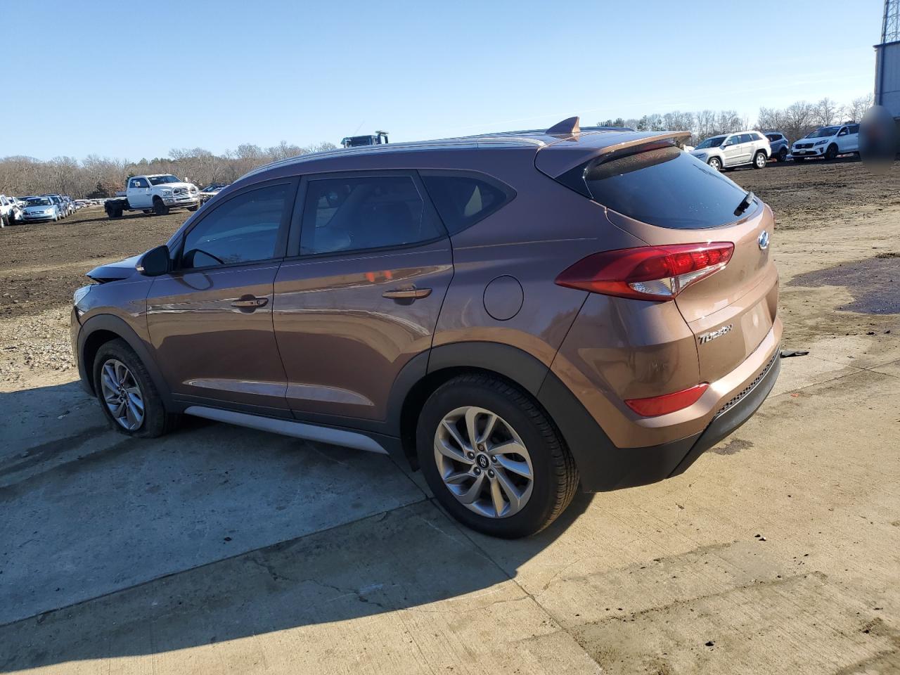 Obraz 2 z 2017 HYUNDAI TUCSON LIMITED 2017 z VIN KM8J3CA47HU529587