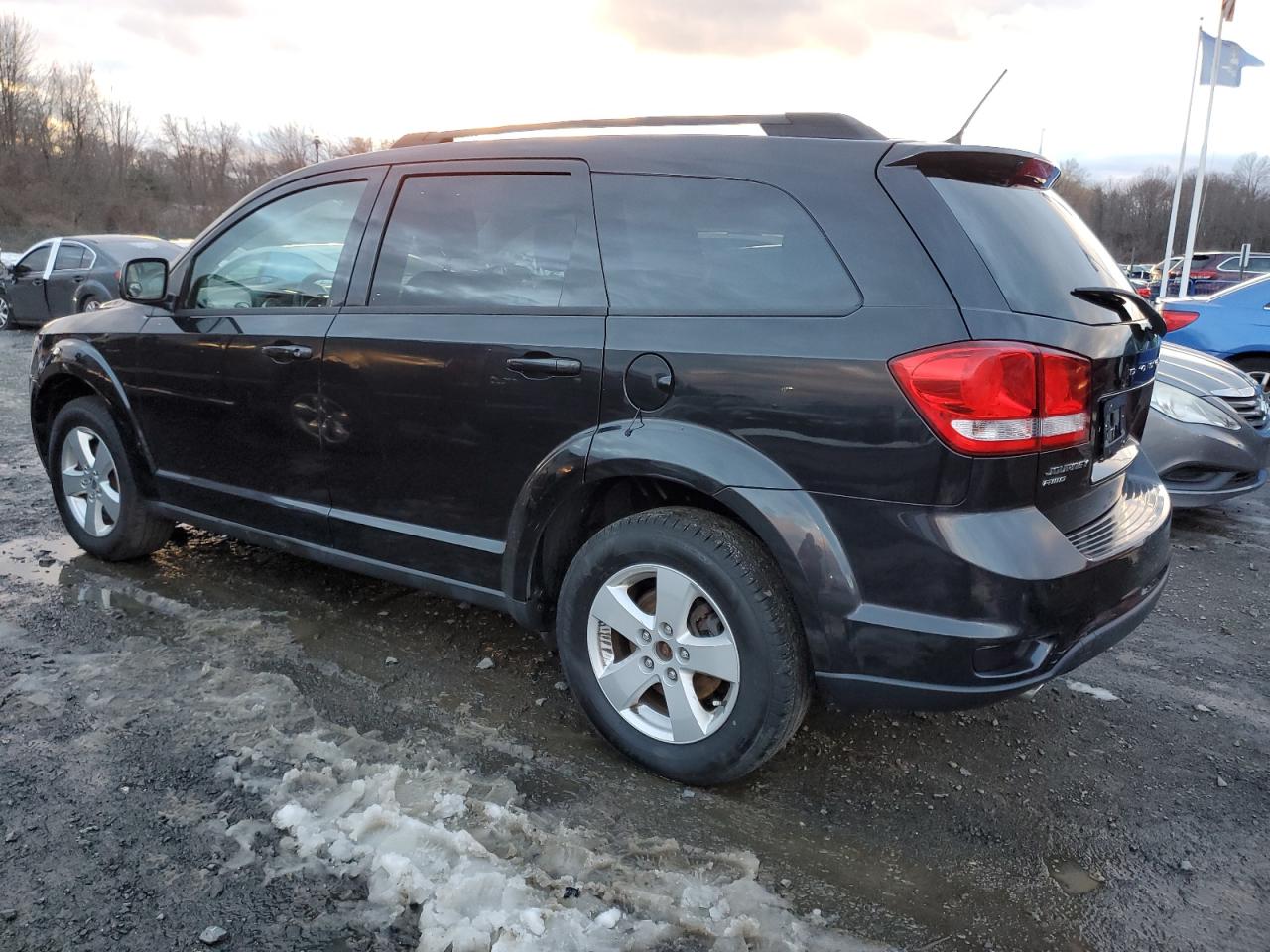 Image 2 of 2012 DODGE JOURNEY SXT 2012 with VIN 3C4PDDBG5CT136068