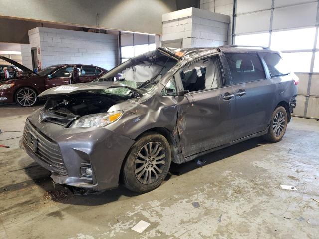 Изображение 1 2019 TOYOTA SIENNA XLE 2019 с VIN 5TDYZ3DC8KS002948