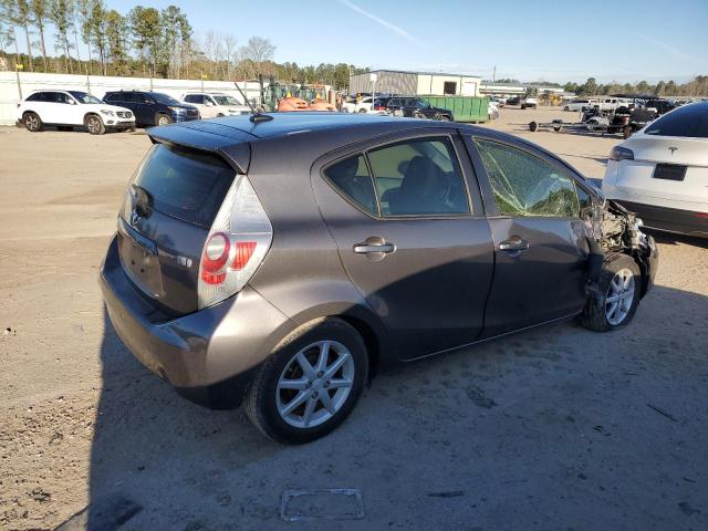 Image 3 of 2014 TOYOTA PRIUS C  2014 with VIN JTDKDTB39E1568500