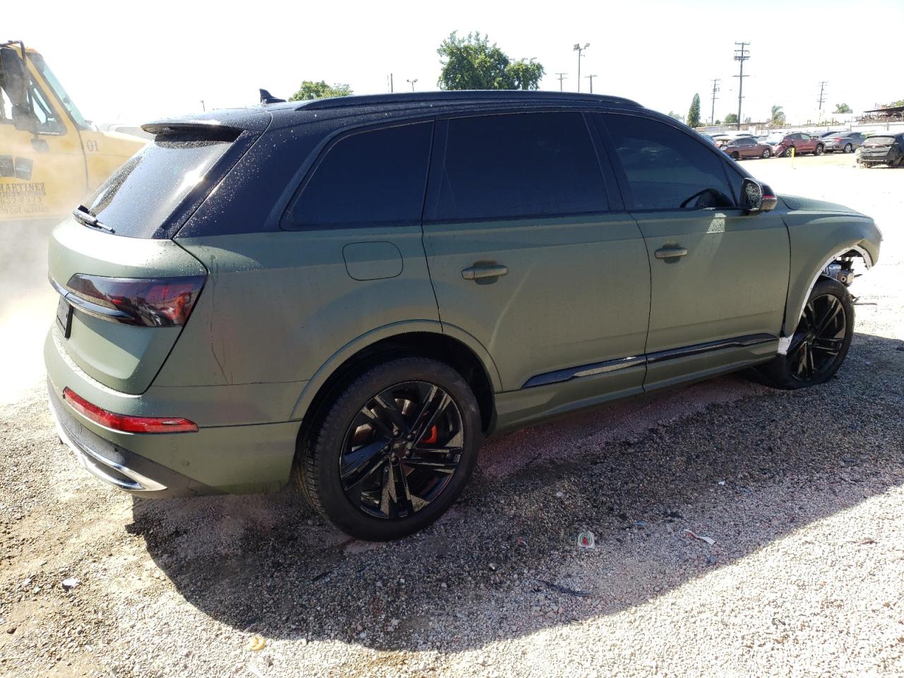 Obraz 3 z 2021 AUDI Q7 PREMIUM 2021 z VIN WA1AJAF7XMD011754