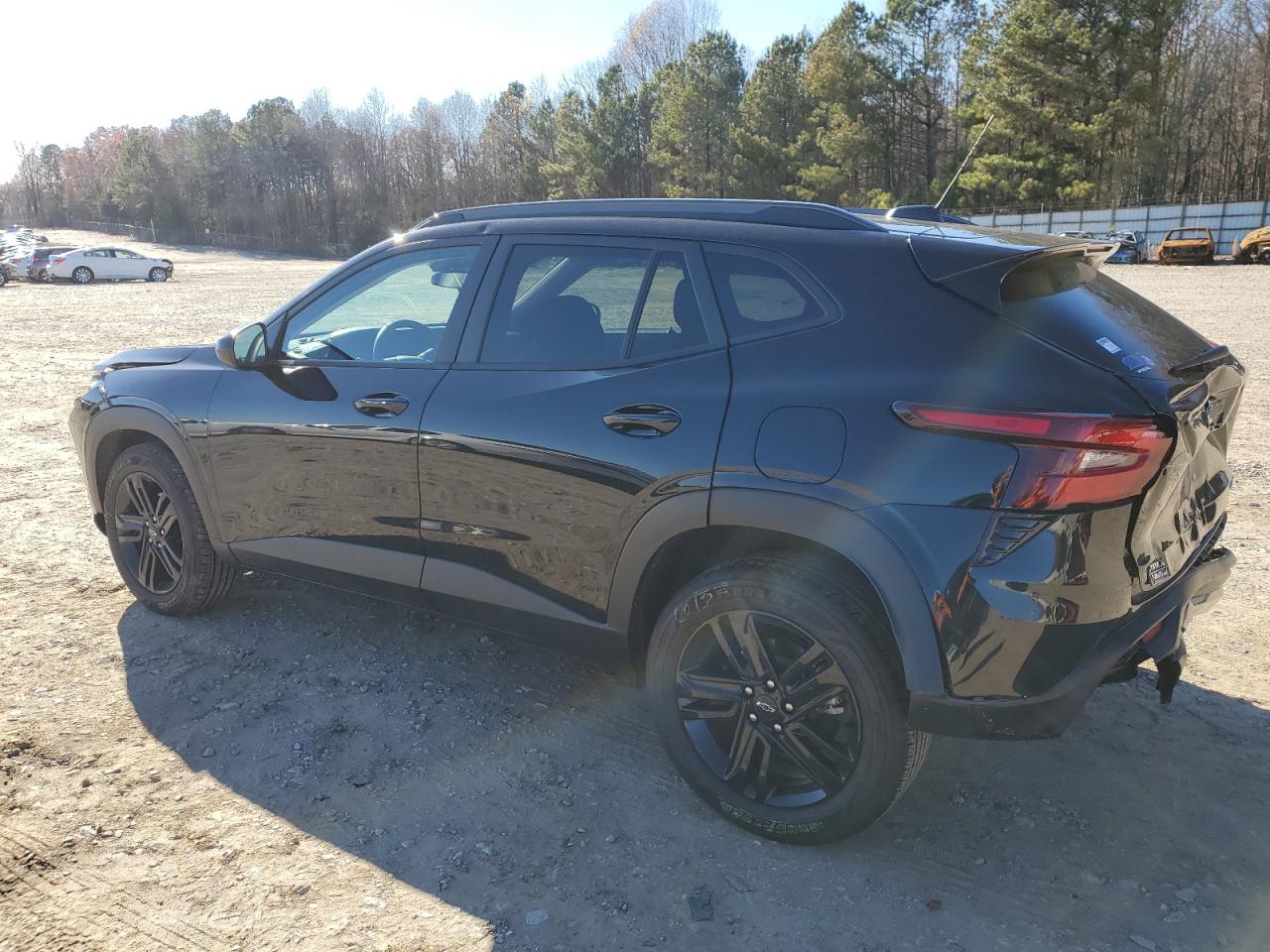 Image 2 of 2024 CHEVROLET TRAX ACTIV 2024 with VIN KL77LKE28RC012949