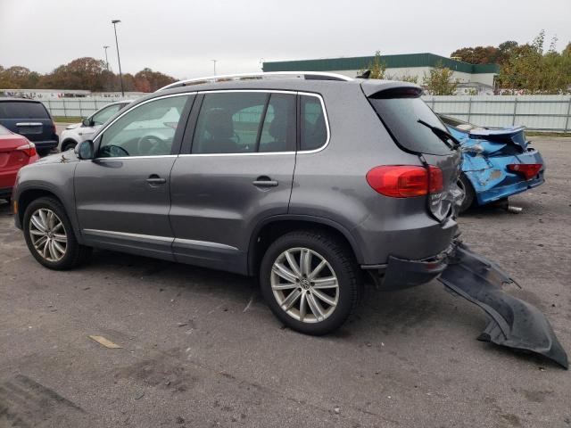 Obraz 2 z 2012 VOLKSWAGEN TIGUAN S 2012 z VIN WVGBV7AX3CW079790