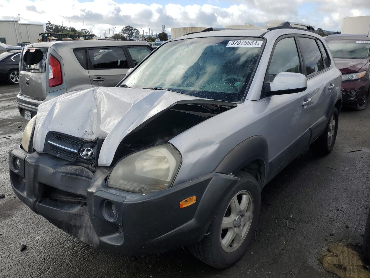 Obraz 1 z 2005 HYUNDAI TUCSON GLS 2005 z VIN KM8JN12DX5U096954