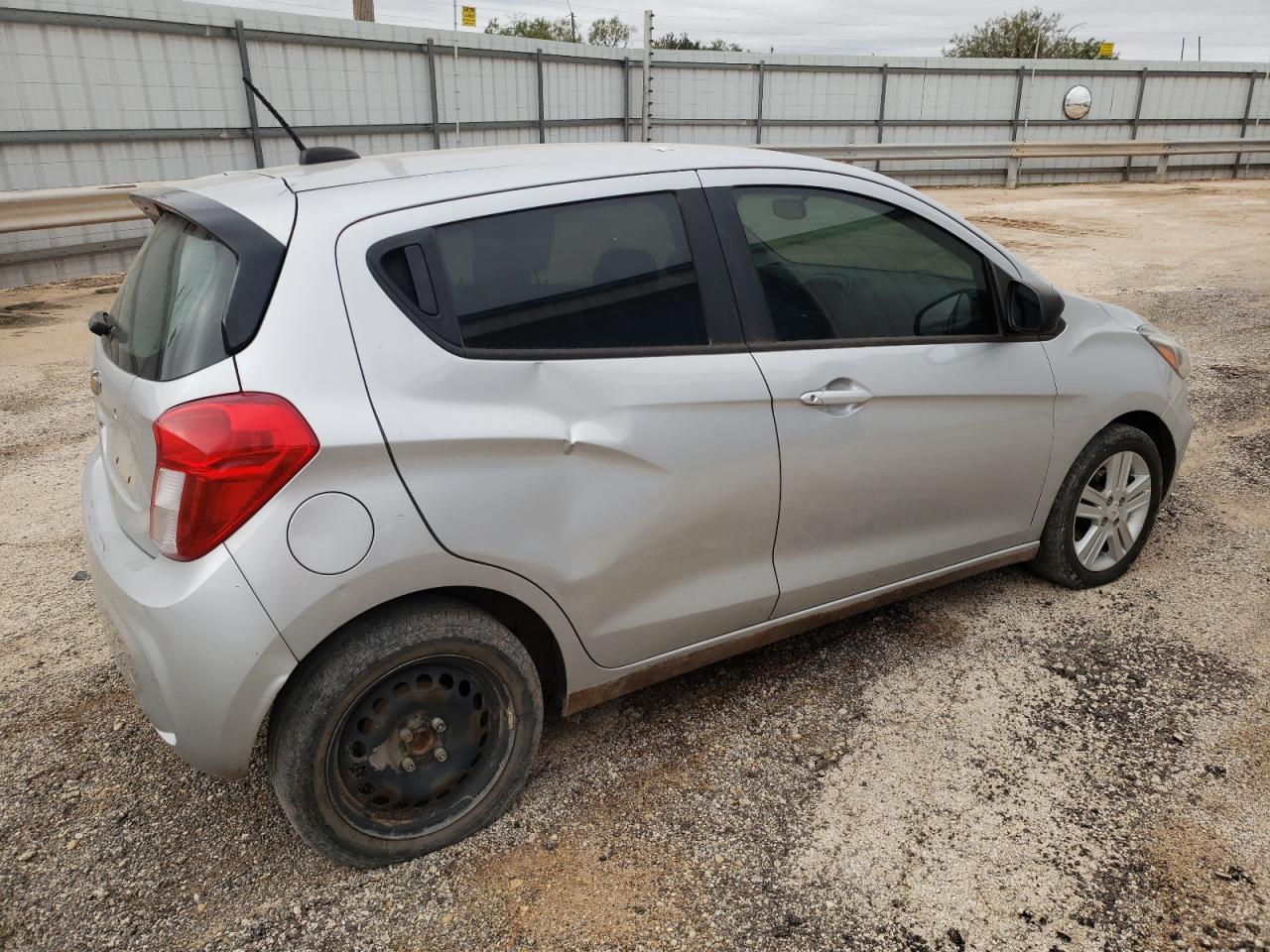 Image 3 of 2020 CHEVROLET SPARK LS 2020 with VIN KL8CA6SA8LC455158