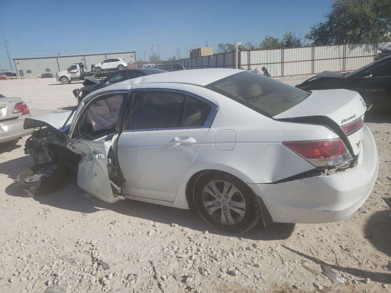 Image 2 of 2012 HONDA ACCORD SE 2012 with VIN 1HGCP2F68CA202858