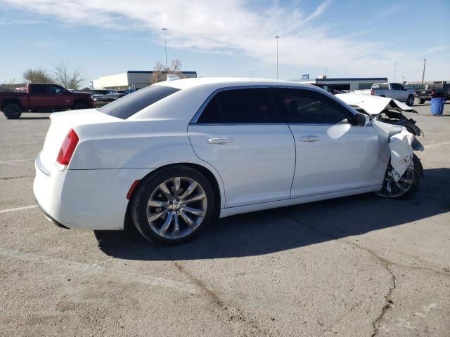 Image 3 of 2016 CHRYSLER 300 LIMITED 2016 with VIN 2C3CCAAG8GH321042