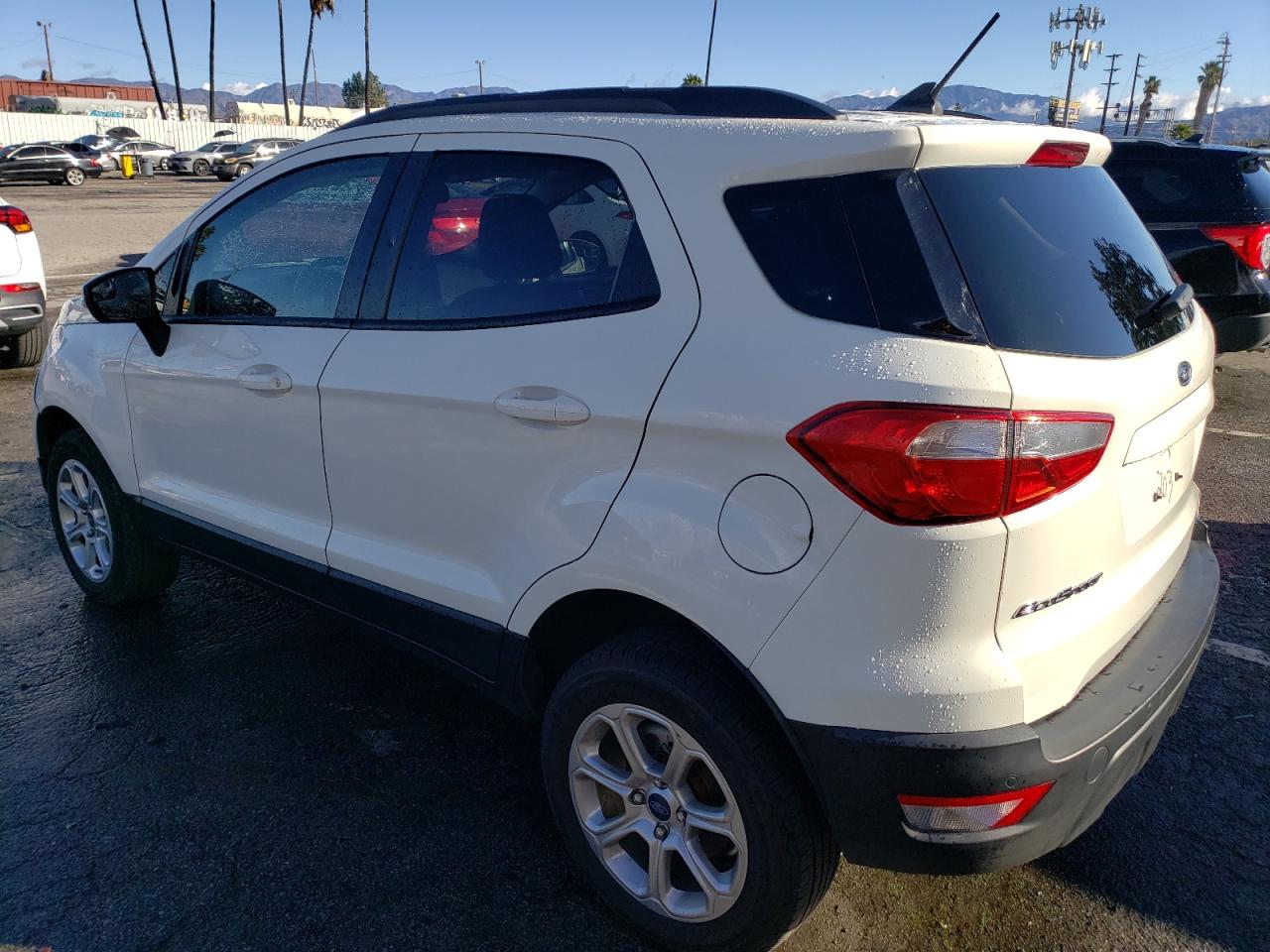 Изображение 2 2020 FORD ECOSPORT SE 2020 с VIN MAJ6S3GL7LC312203