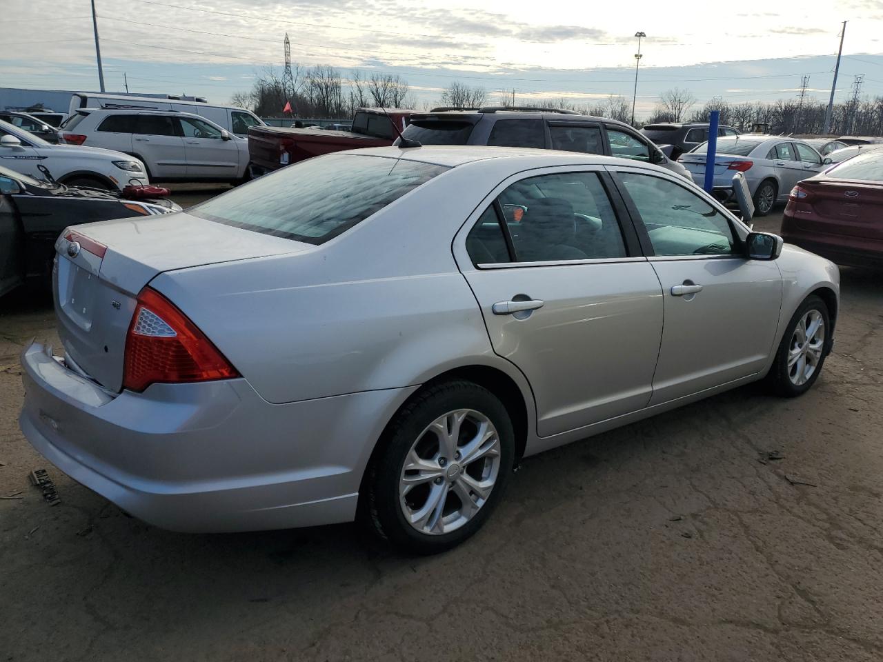 Image 3 of 2012 FORD FUSION SE 2012 with VIN 3FAHP0HA9CR402623