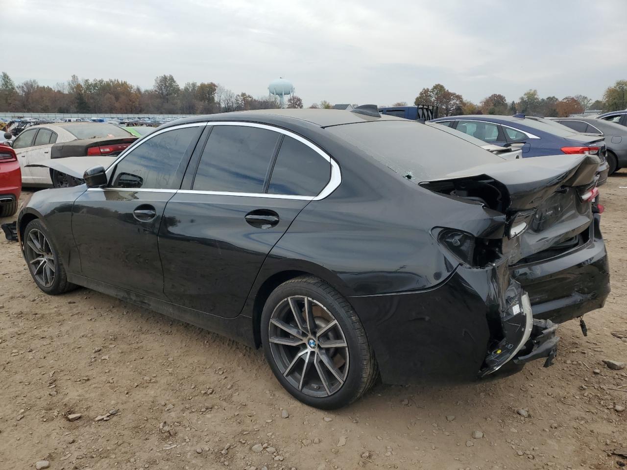 Изображение 2 2020 BMW 330XI  2020 с VIN 3MW5R7J09L8B05789