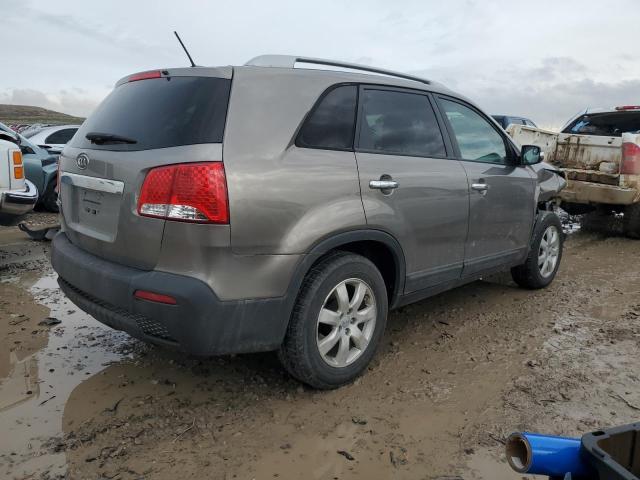 Image 3 of 2013 KIA SORENTO LX 2013 with VIN 5XYKT4A24DG335981