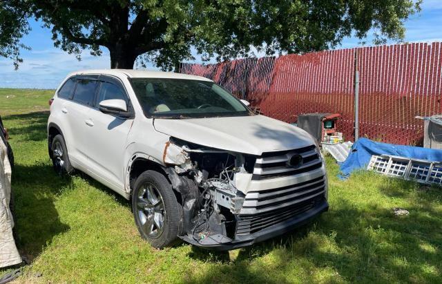 Image 1 of 2017 TOYOTA HIGHLANDER LE 2017 with VIN 5TDBZRFH5HS438893