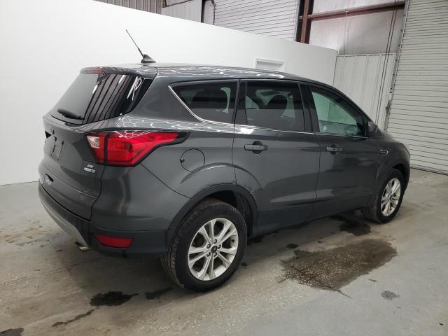 Image 3 of 2019 FORD ESCAPE SE 2019 with VIN 1FMCU9GD4KUA23254