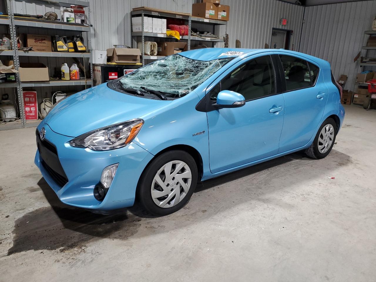 Изображение 1 2015 TOYOTA PRIUS C  2015 с VIN JTDKDTB32F1090115