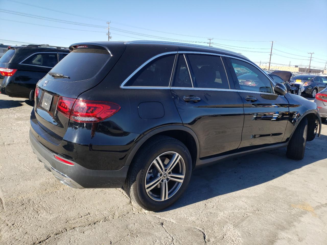 Image 3 of 2020 MERCEDES-BENZ GLC 300 2020 with VIN W1N0G8DB0LF782798