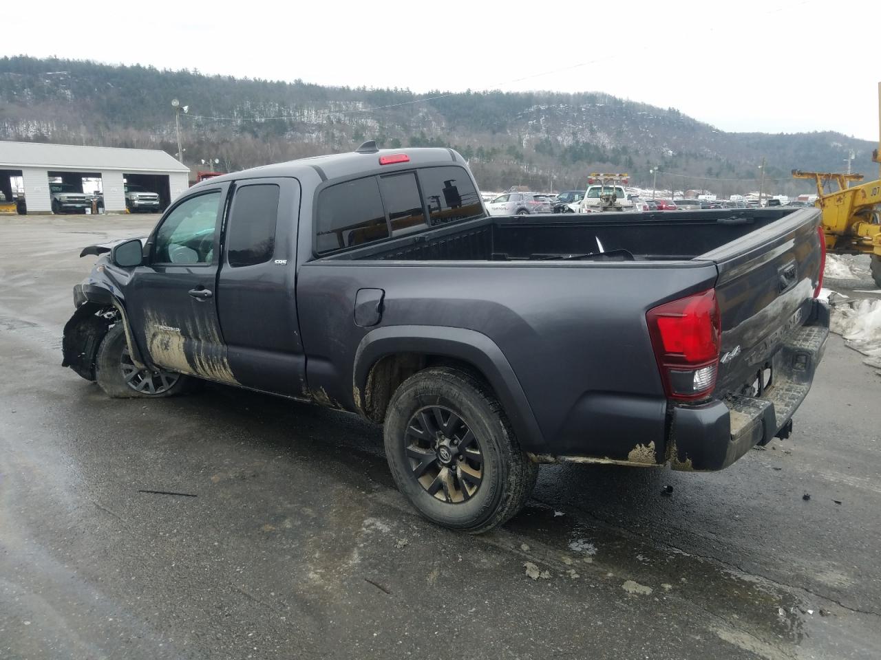 Image 2 of 2022 TOYOTA TACOMA ACCESS CAB 2022 with VIN 3TYSZ5AN3NT085527