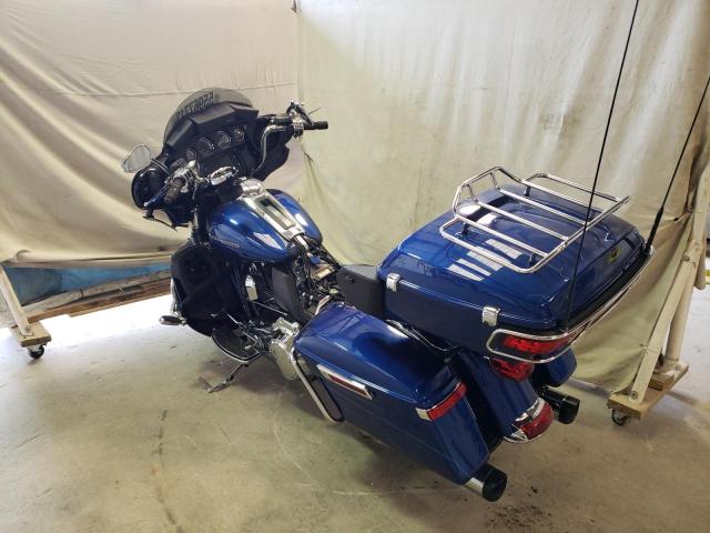Image 3 of 2015 HARLEY-DAVIDSON FLHTK ULTRA LIMITED 2015 with VIN 1HD1KEL13FB611877