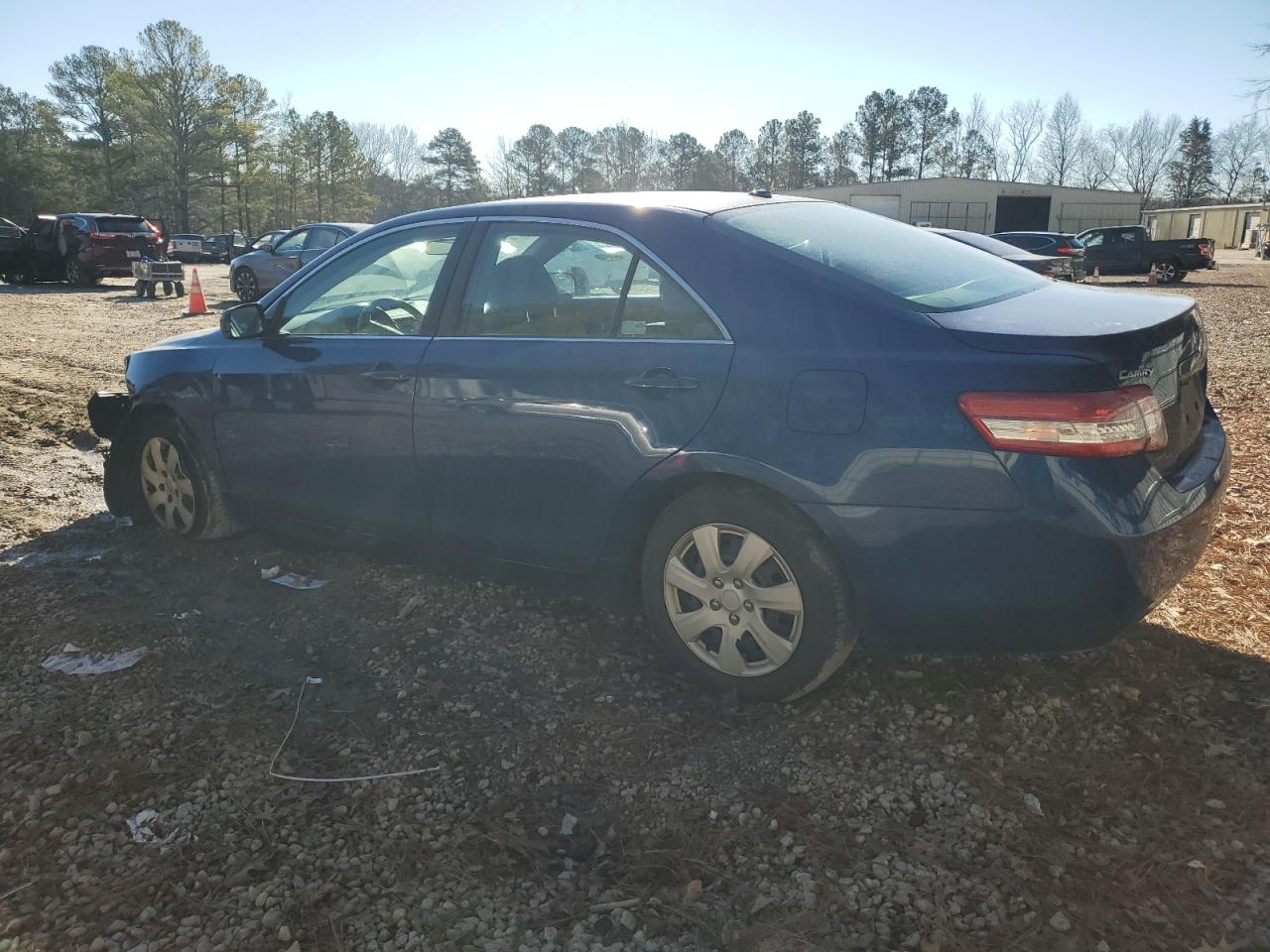 Obraz 2 z 2011 TOYOTA CAMRY BASE 2011 z VIN 4T1BF3EKXBU764576