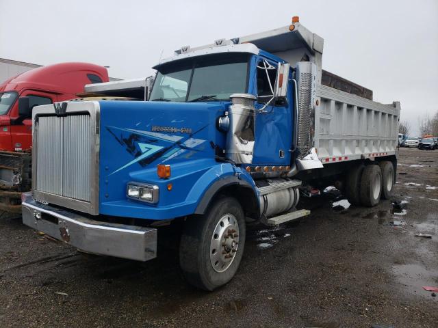 Obraz 2 z 2001 WESTERN STAR/AUTO CAR CONVENTIONAL 4900 2001 z VIN 2WLPCDJH11K969191