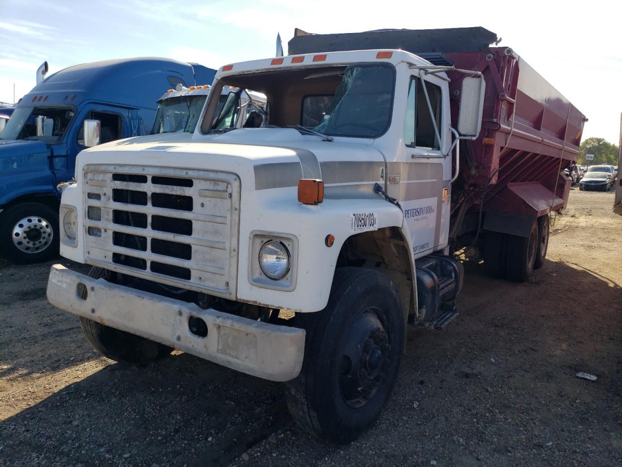 Obraz 2 z 1984 INTERNATIONAL S-SERIES 1724 1984 z VIN 1HTLBEGNXEHA36394