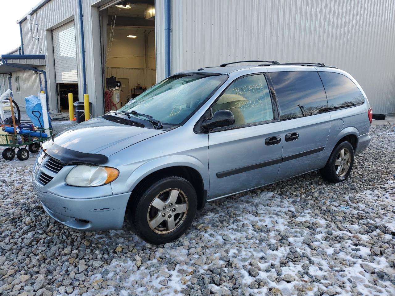 Image 1 of 2006 DODGE GRAND CARAVAN SE 2006 with VIN 1D4GP24RX6B633894