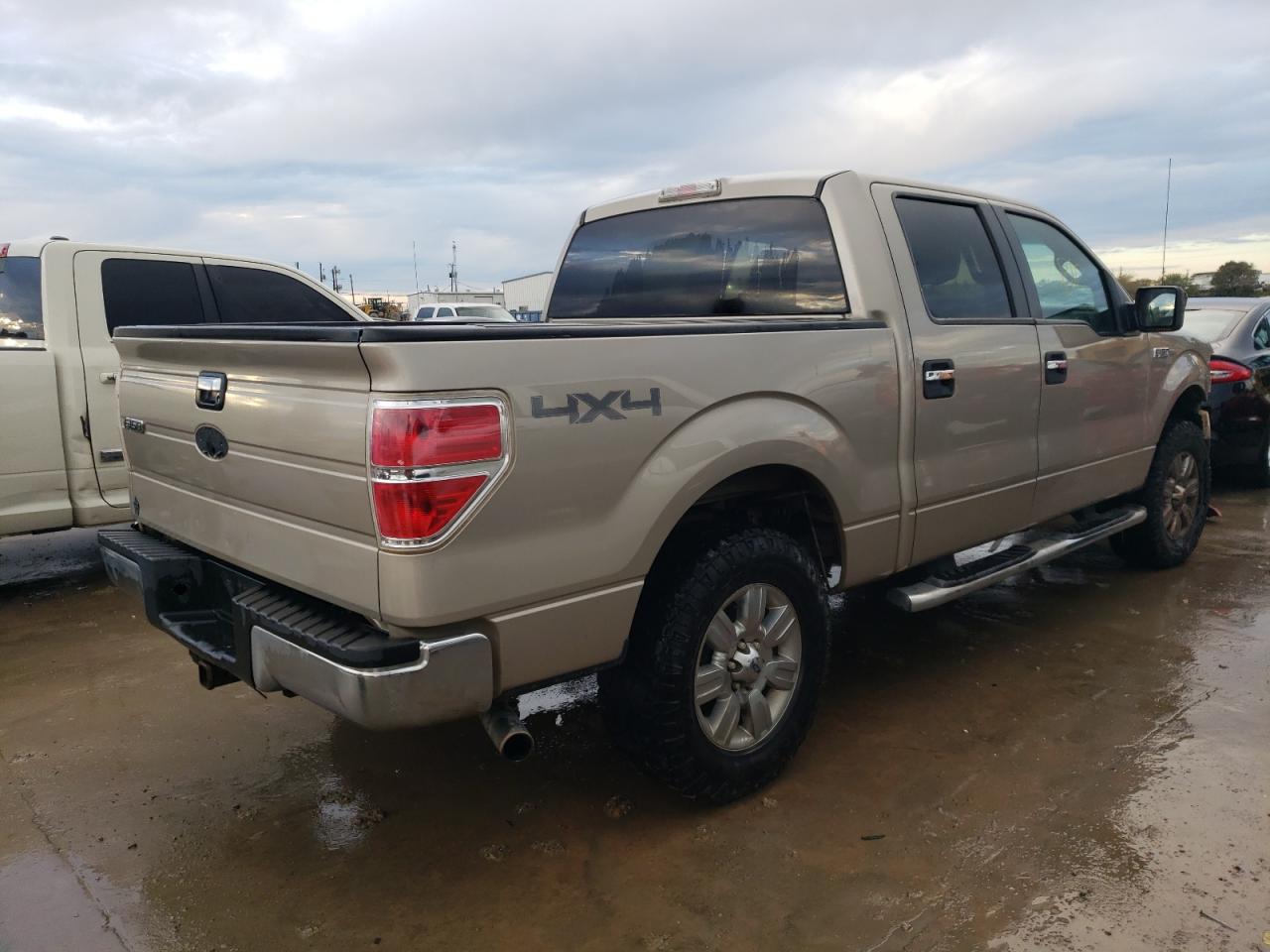 Image 3 of 2010 FORD F150 SUPERCREW 2010 with VIN 1FTEW1E86AFC77906