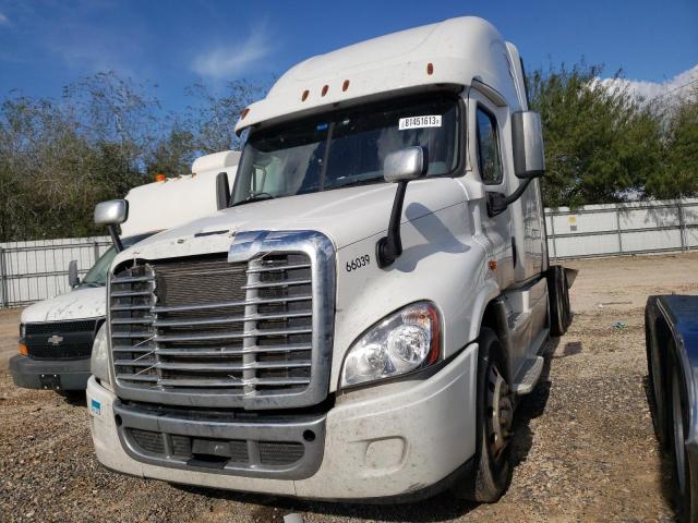 Obraz 2 z 2018 FREIGHTLINER CASCADIA 125  2018 z VIN 3AKJGLDV3JSKB1760