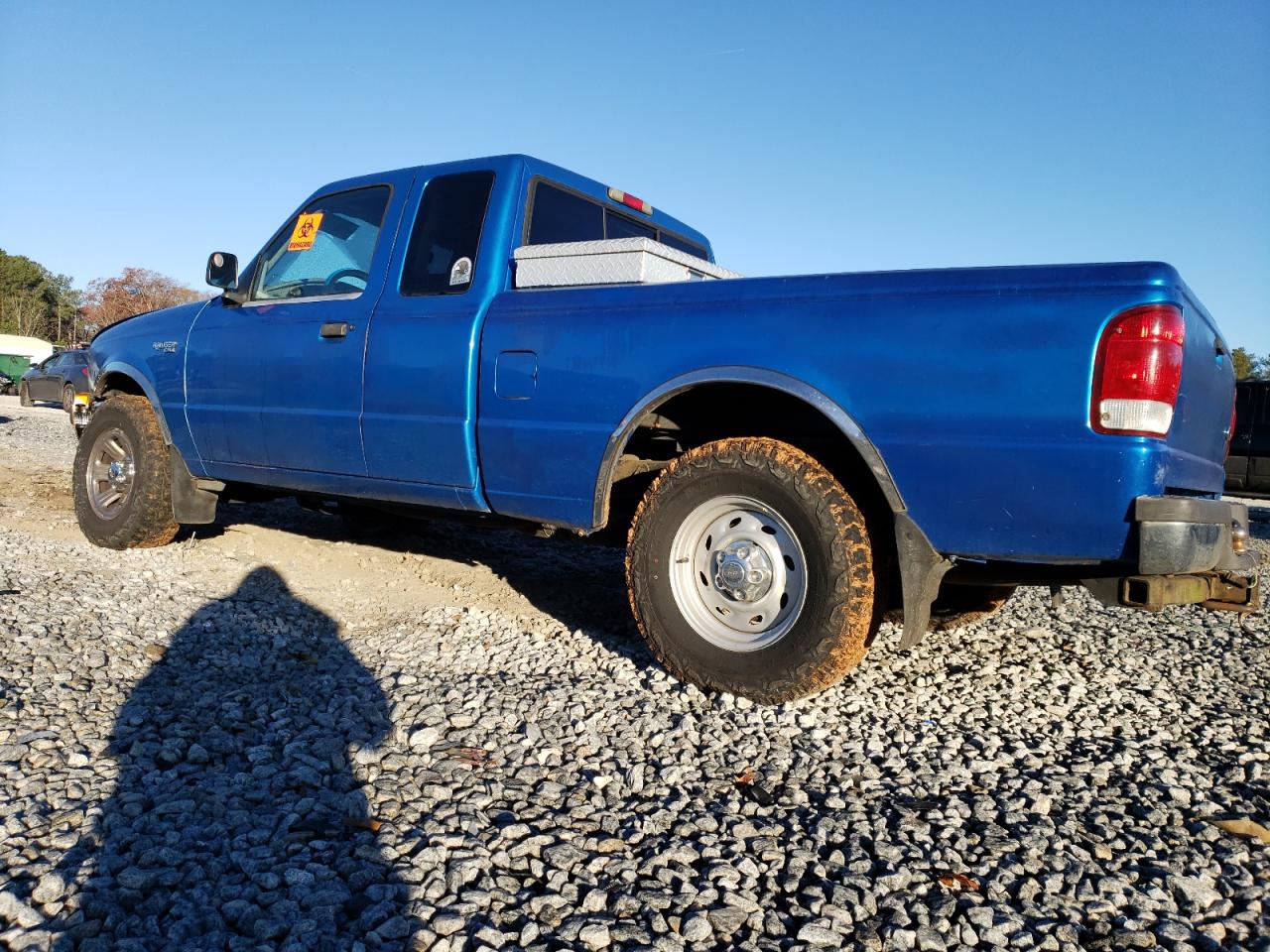 Изображение 2 2000 FORD RANGER SUPER CAB 2000 с VIN 1FTYR14X1YTA09404