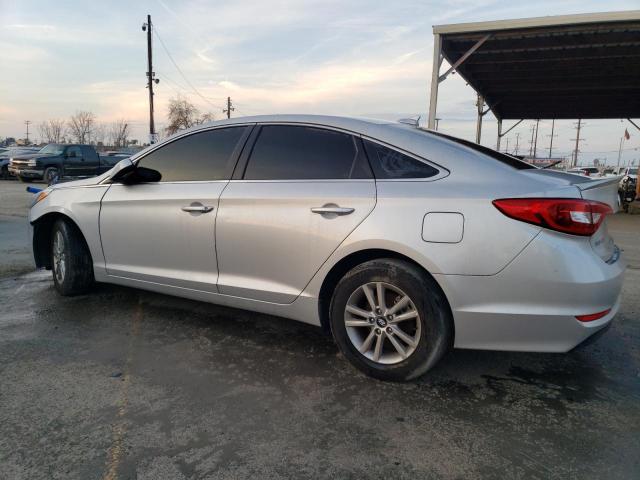 Obraz 2 z 2015 HYUNDAI SONATA SE 2015 z VIN 5NPE24AF0FH088649