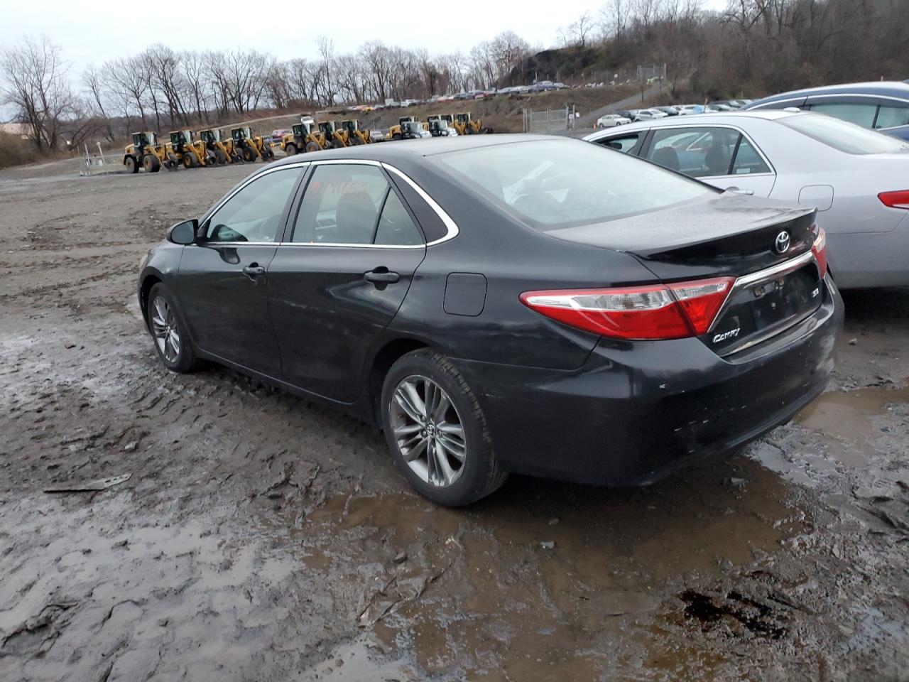Image 2 of 2016 TOYOTA CAMRY LE 2016 with VIN 4T1BF1FK5GU265016