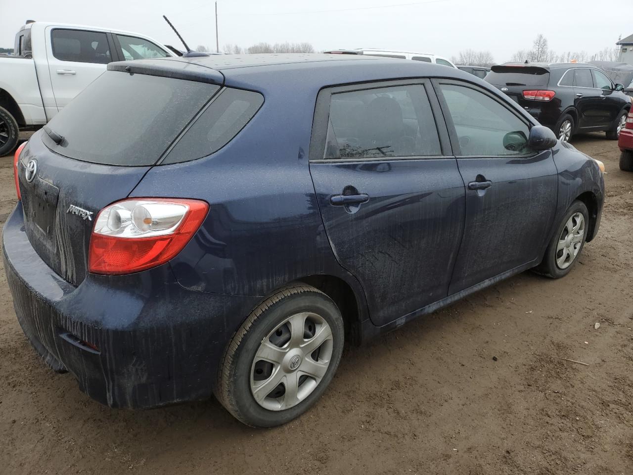 Image 3 of 2010 TOYOTA COROLLA MATRIX  2010 with VIN 2T1KU4EE0AC535247