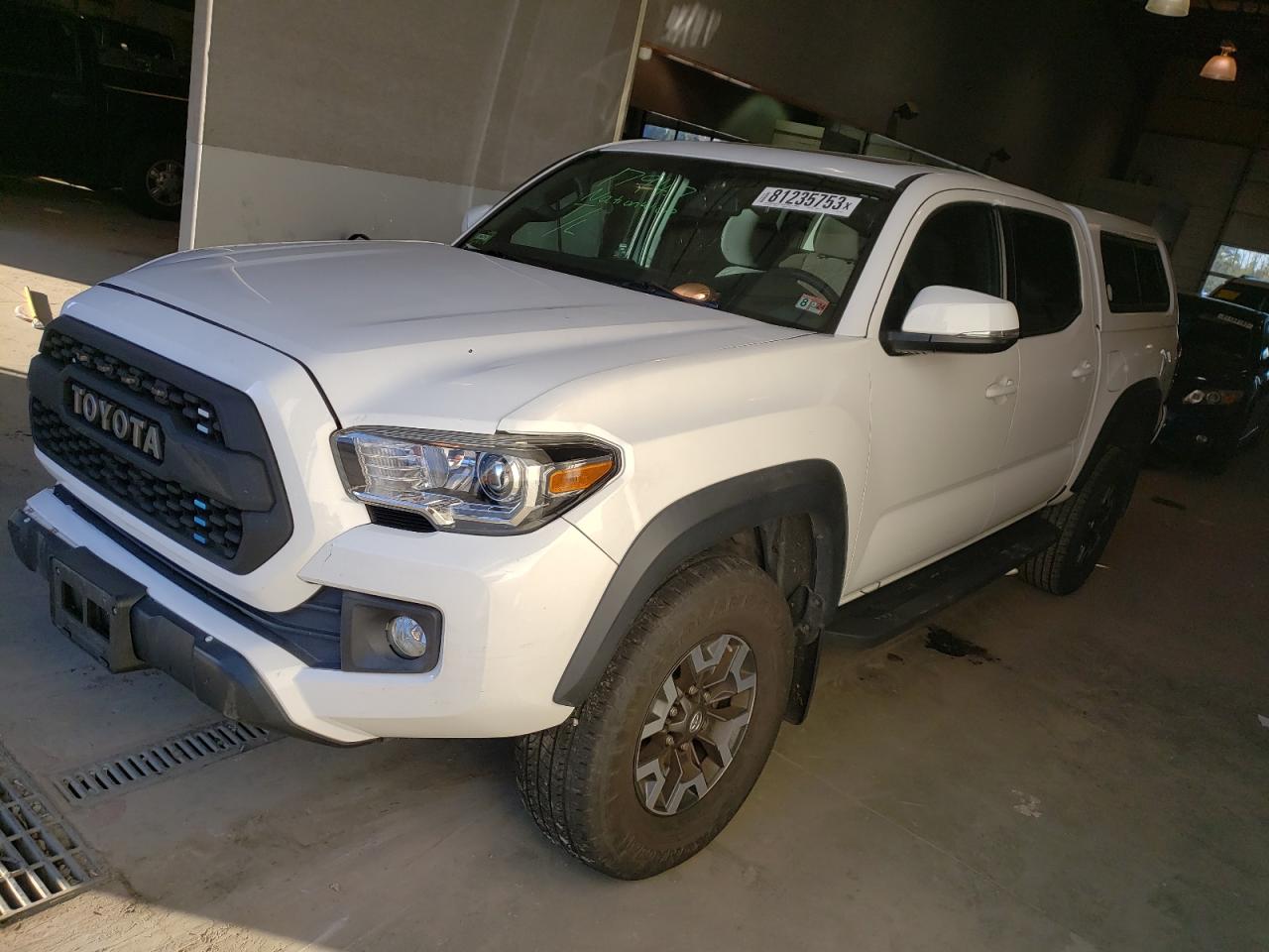 2017 TOYOTA TACOMA DOUBLE CAB 2017 image